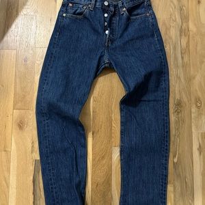 Levi’s 501 W28 L30 jeans
